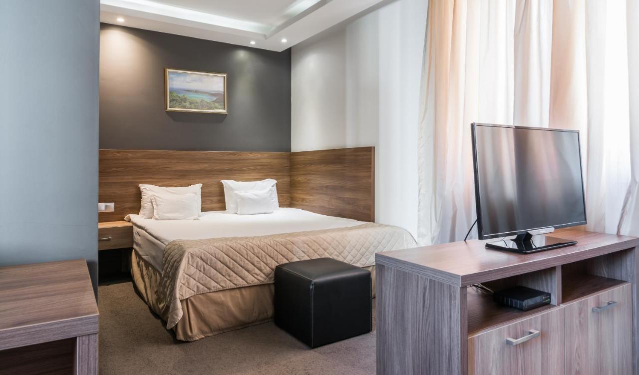 סופיה Hotel Calipso Hotel מראה חיצוני תמונה